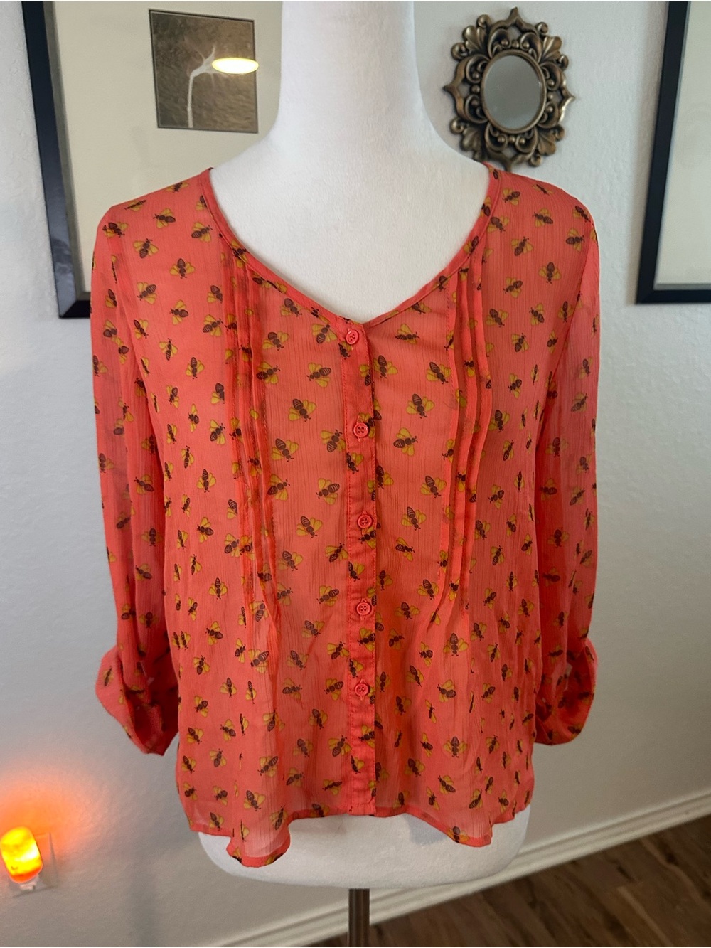 Mossimo Bee Print Sheer Button Down Women’s Top